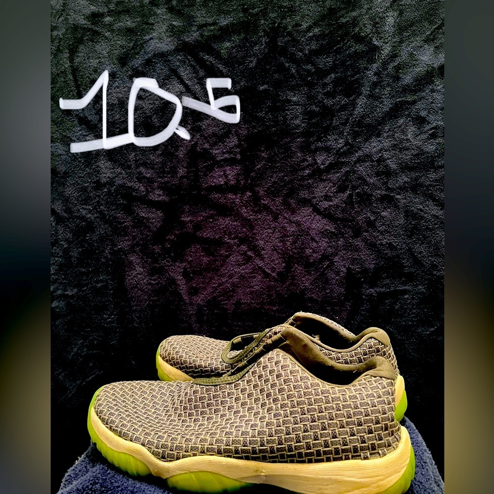 Jordan means 10 1/2 silver and gray